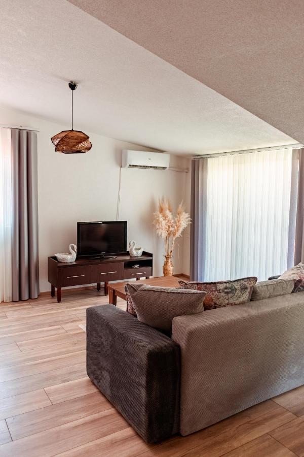 Demetra Apartments Ohrid Exteriör bild